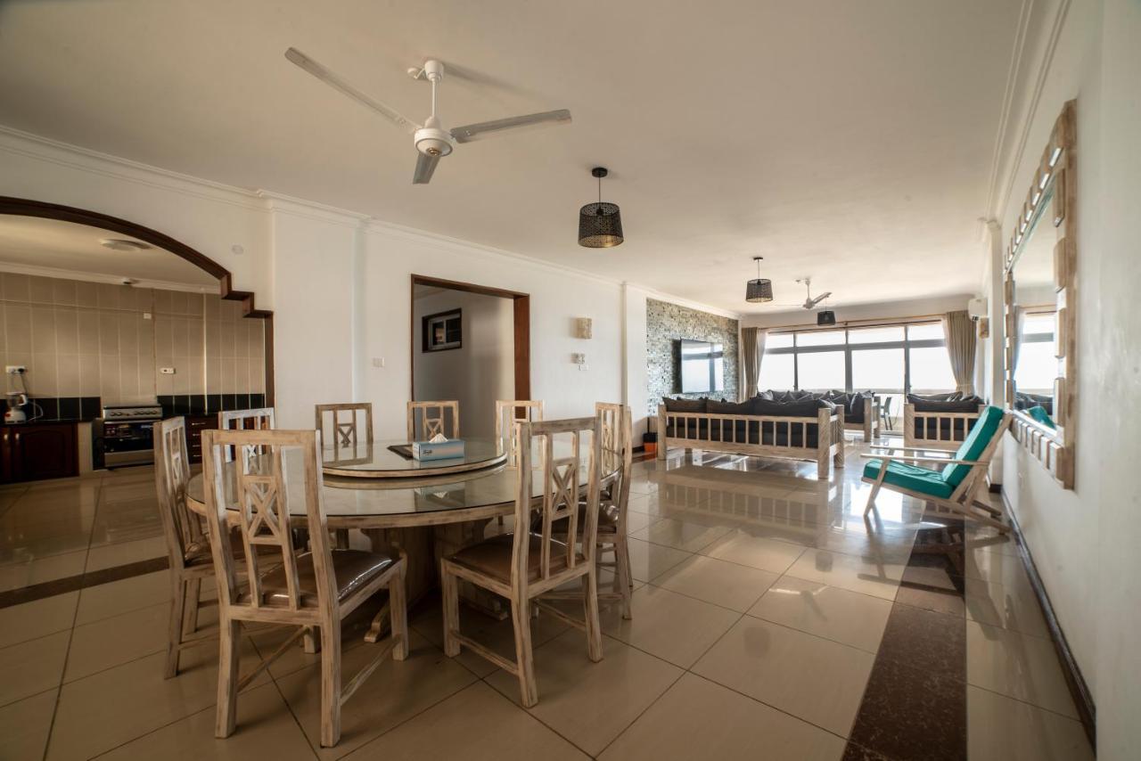 מומבסה Jumeirah Beachfront מראה חיצוני תמונה
