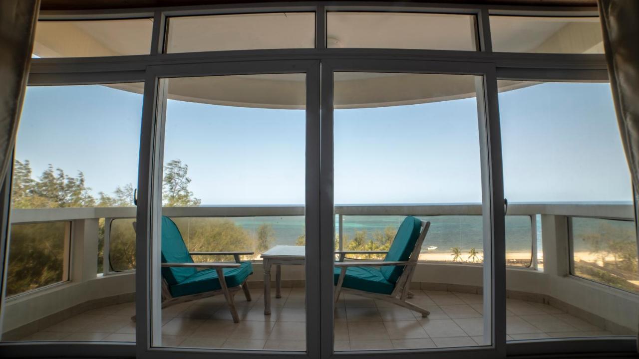 מומבסה Jumeirah Beachfront מראה חיצוני תמונה